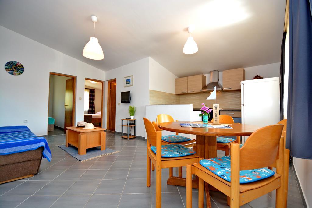 Marijana Apartment Vir