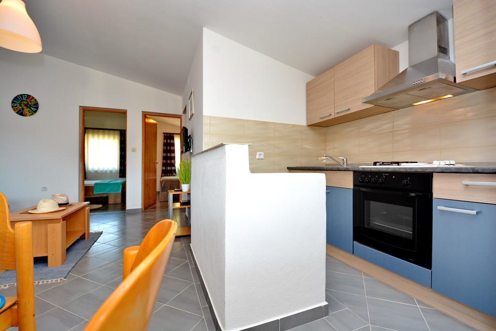 Marijana Apartment Vir