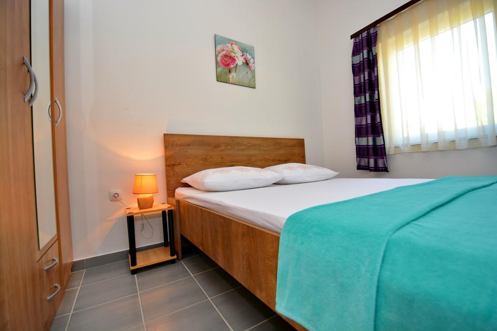 Marijana Apartment Vir